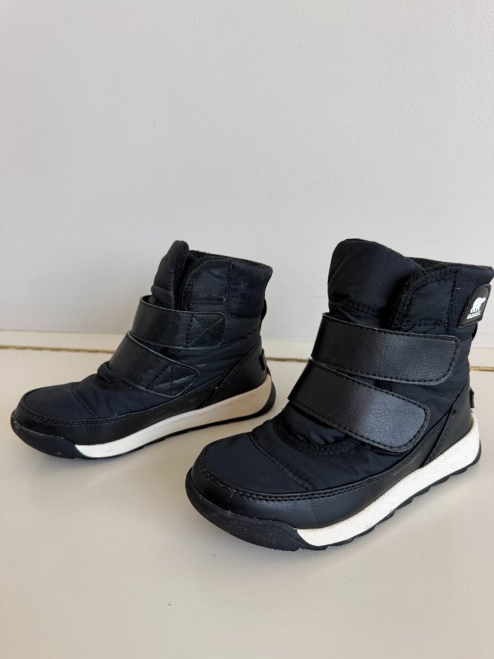 SOREL Whitney II Strap Waterproof Winter Snow Boots Kids Size 12 Black
